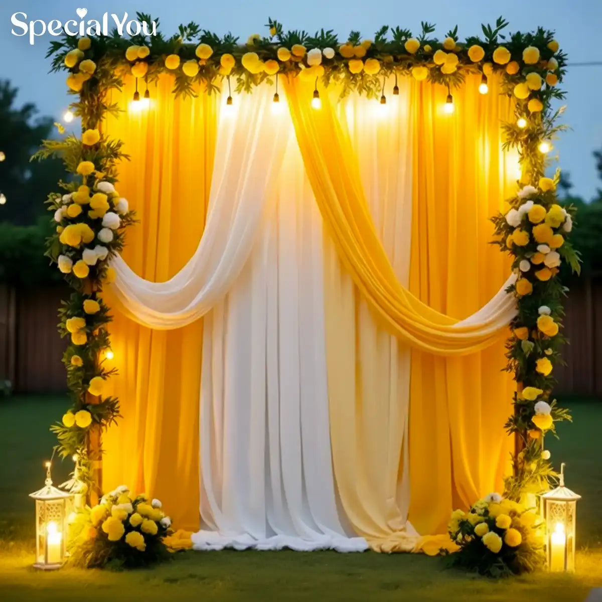 Golden Theme Floral Wedding Decor