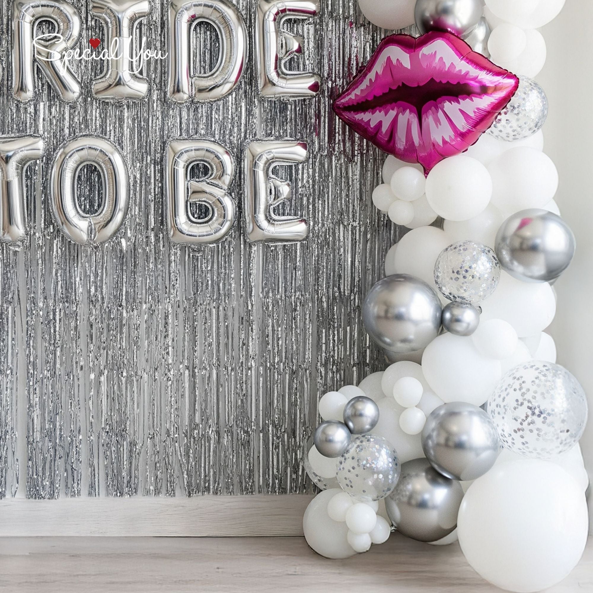 Glam Kiss Bride Bash Decor