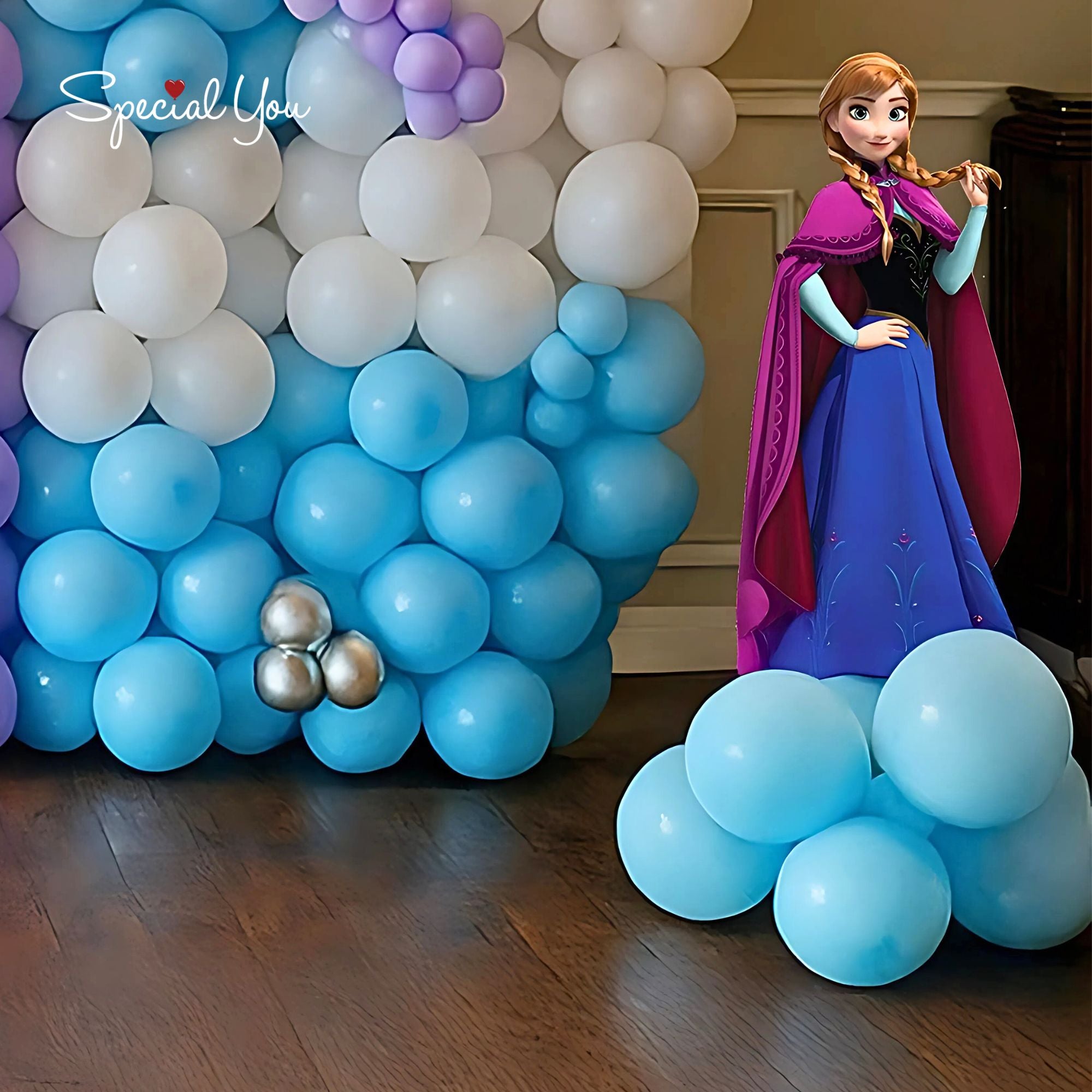 Frozen Fantasy Balloon Wall Decor