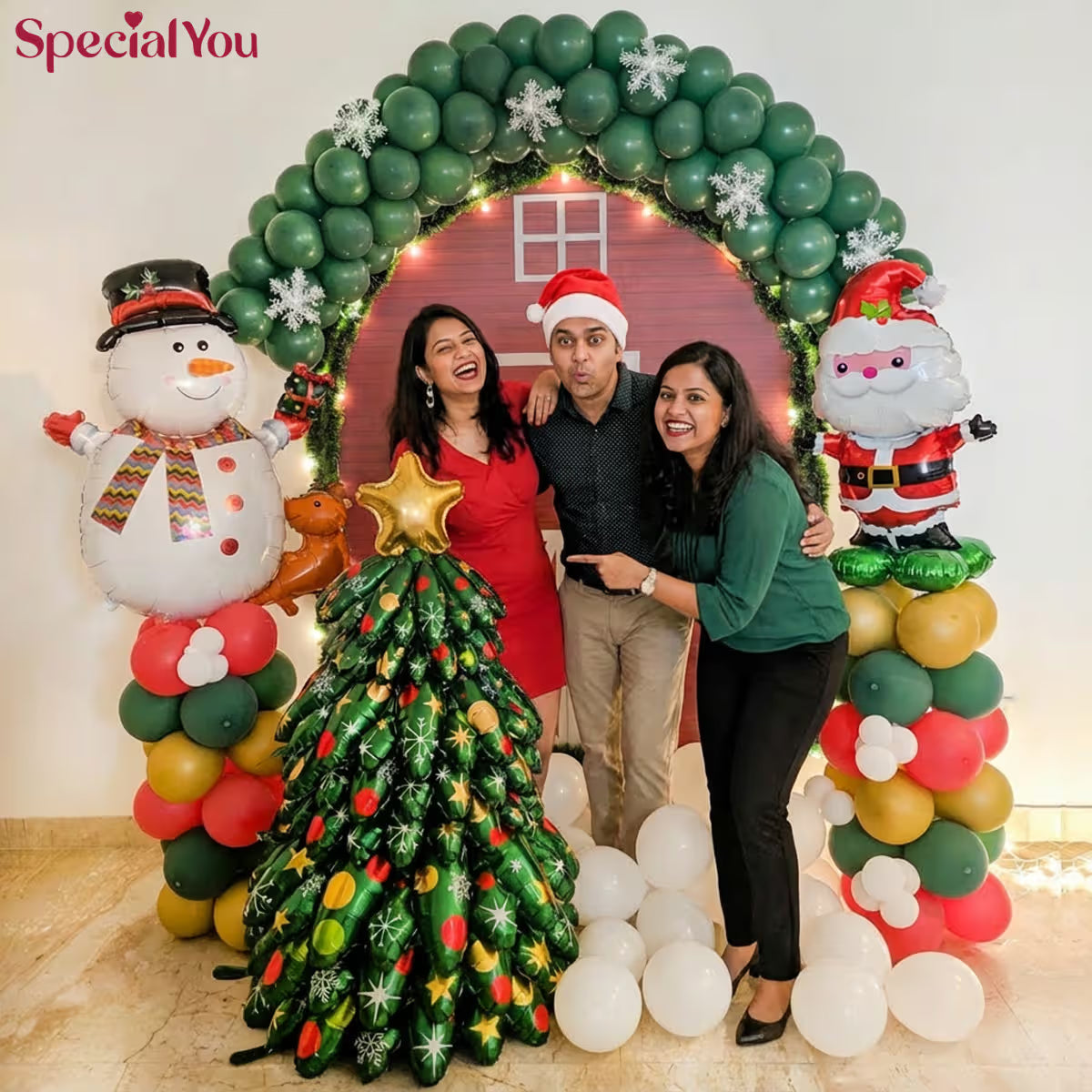 Christmas Barn Theme Balloon Decoration