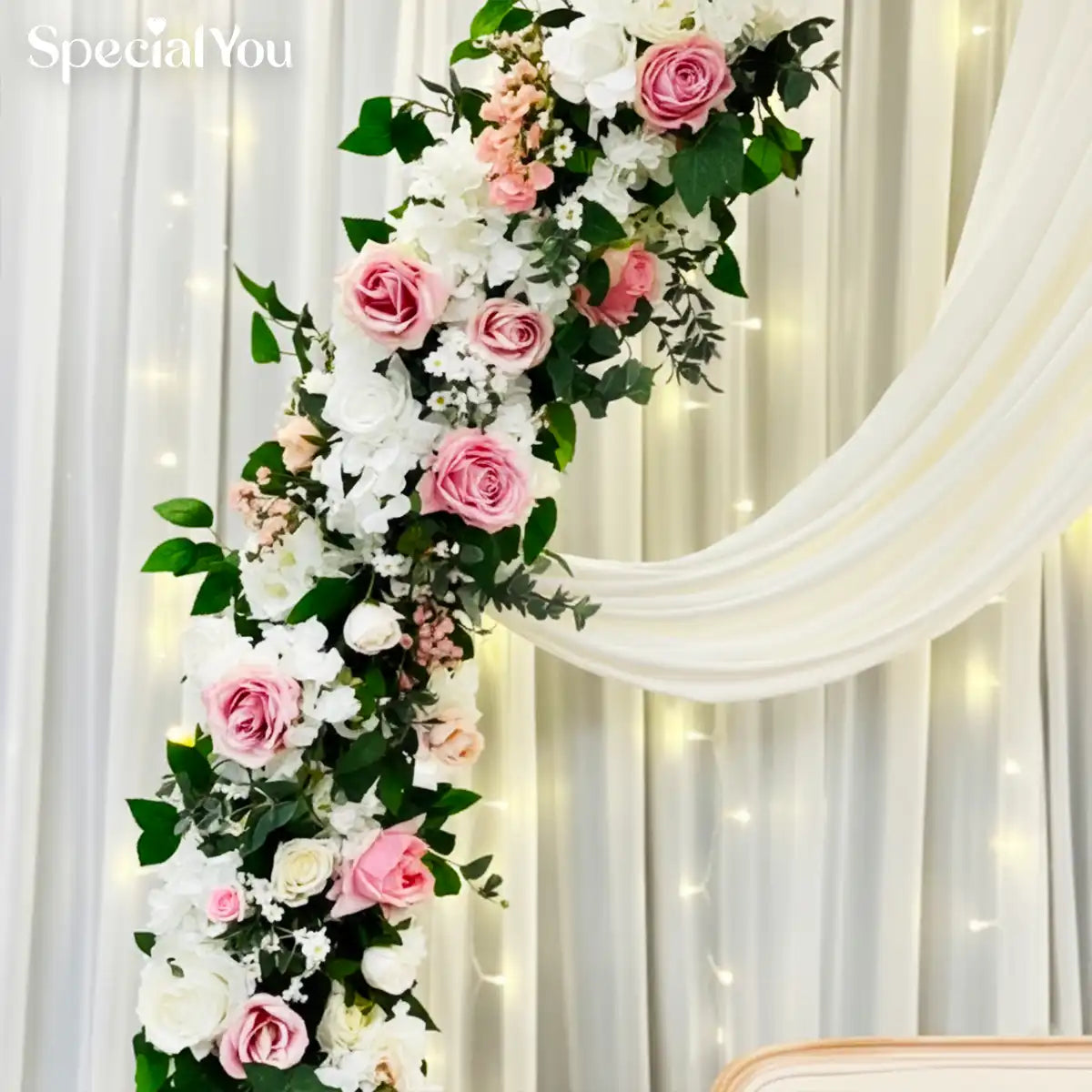 Circular Floral Backdrop Decor