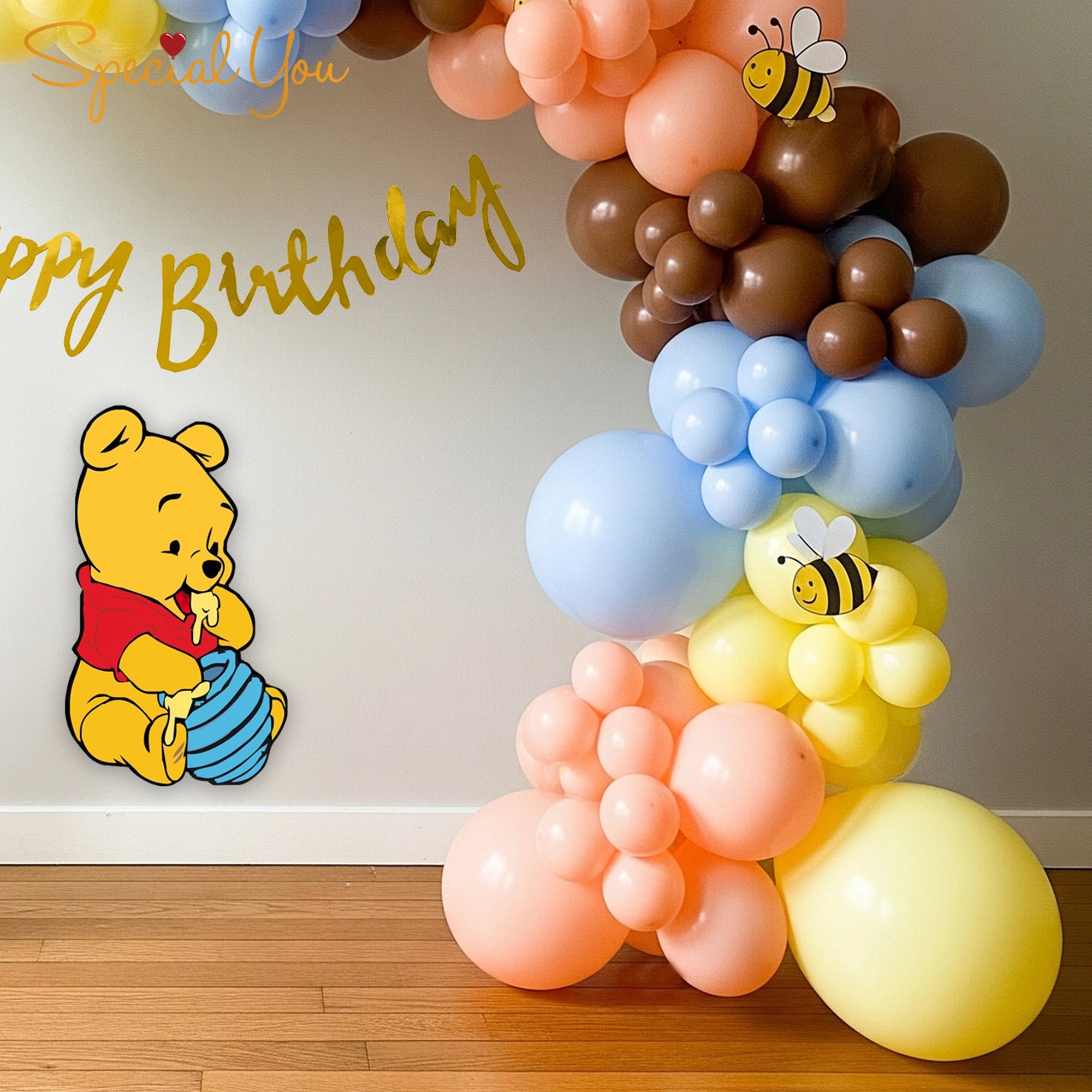 Winnie the Pooh Birthday Balloon Decor