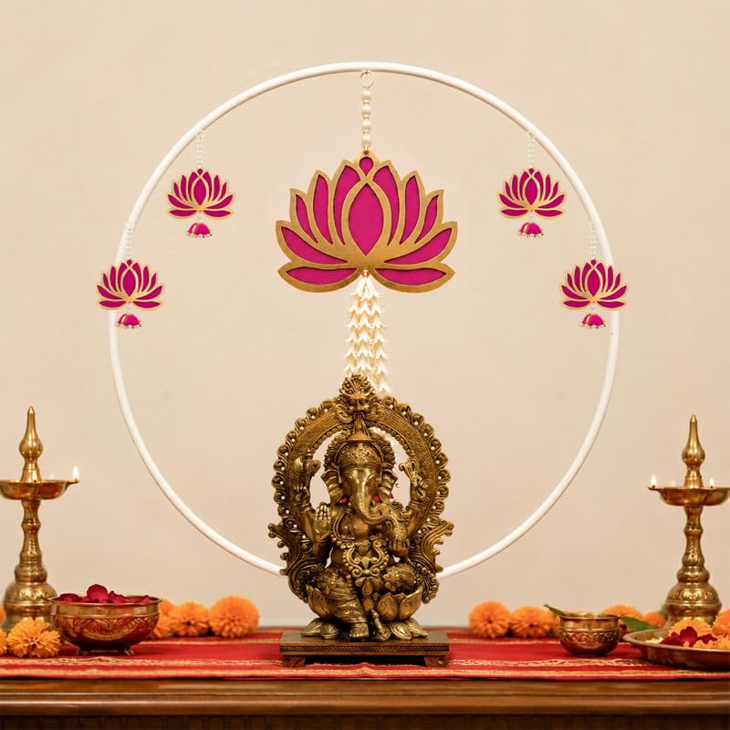 Lotus Harmony Ganpati Stand Set – White Stand with Lotus Hangings (6 Pieces)