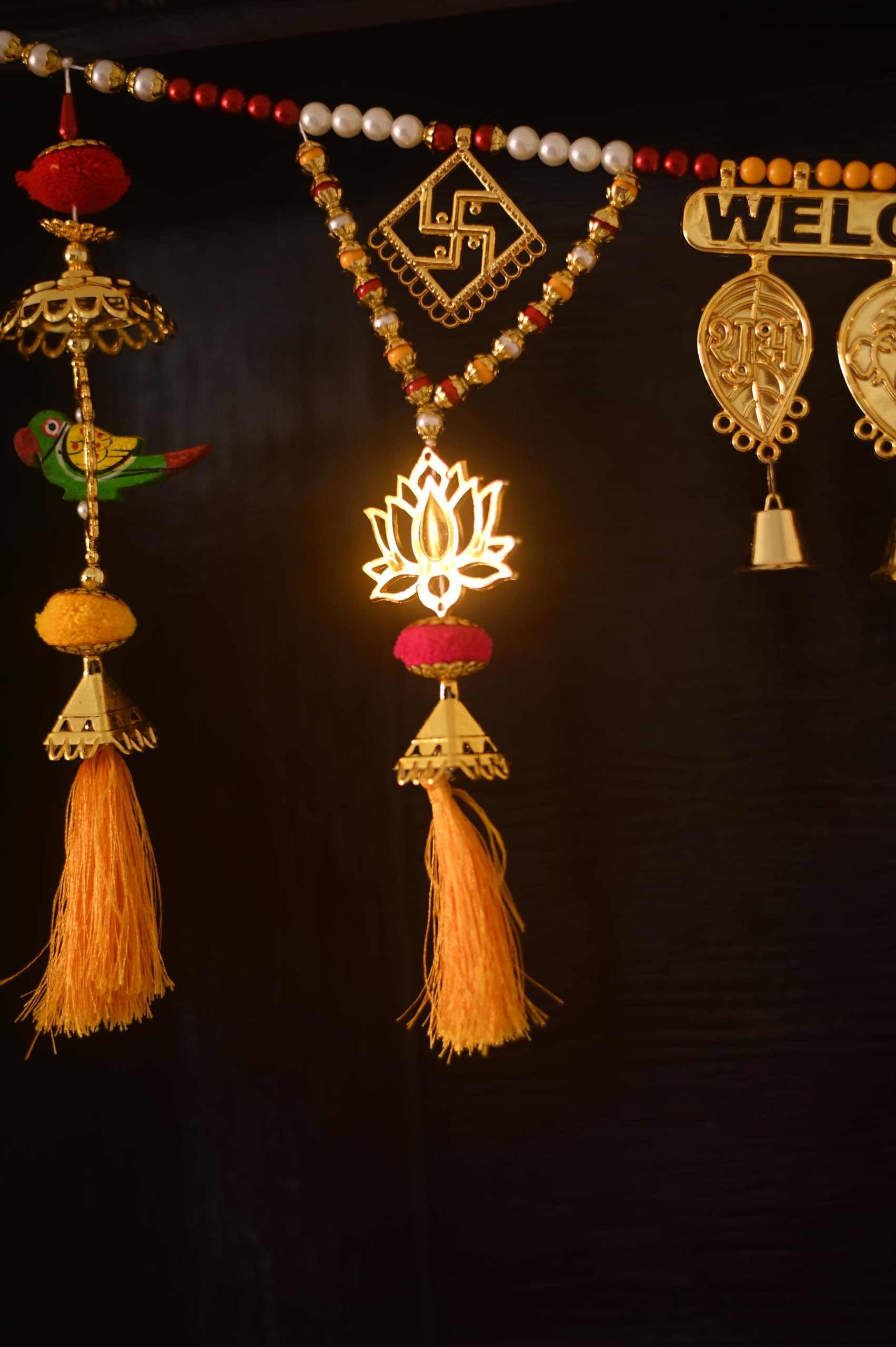 hanging torans