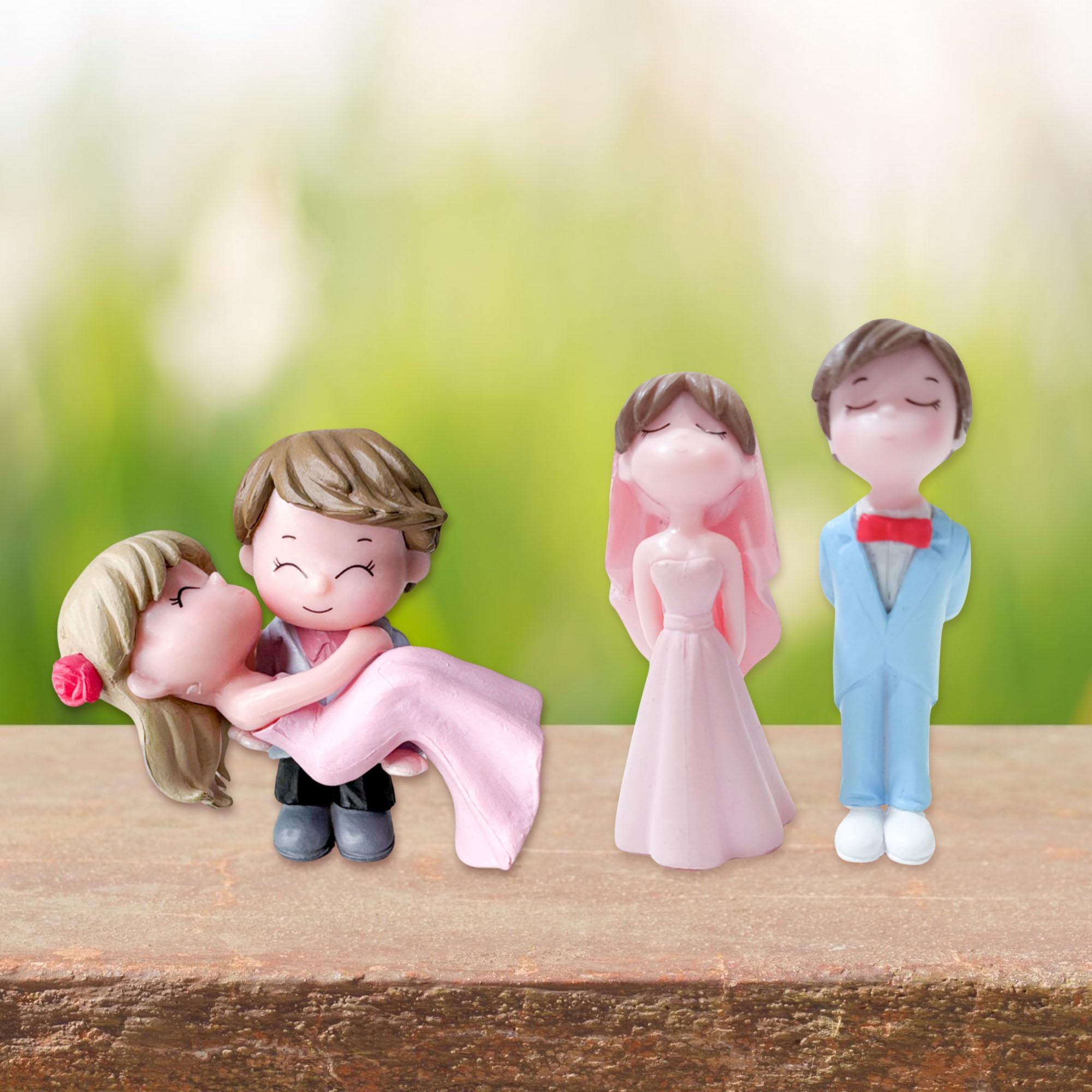Dancing & Wedding Couple Miniature Combo