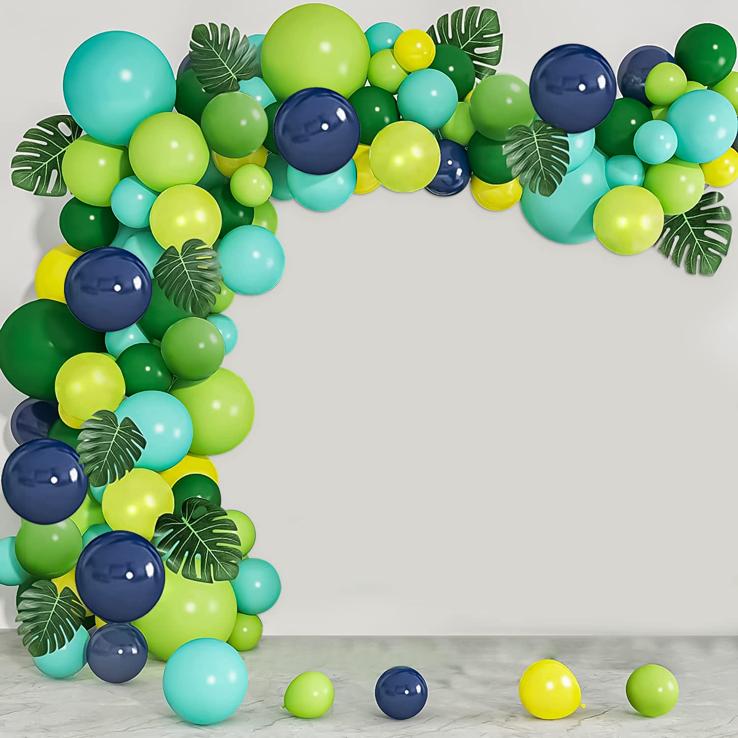 jungle theme balloons
