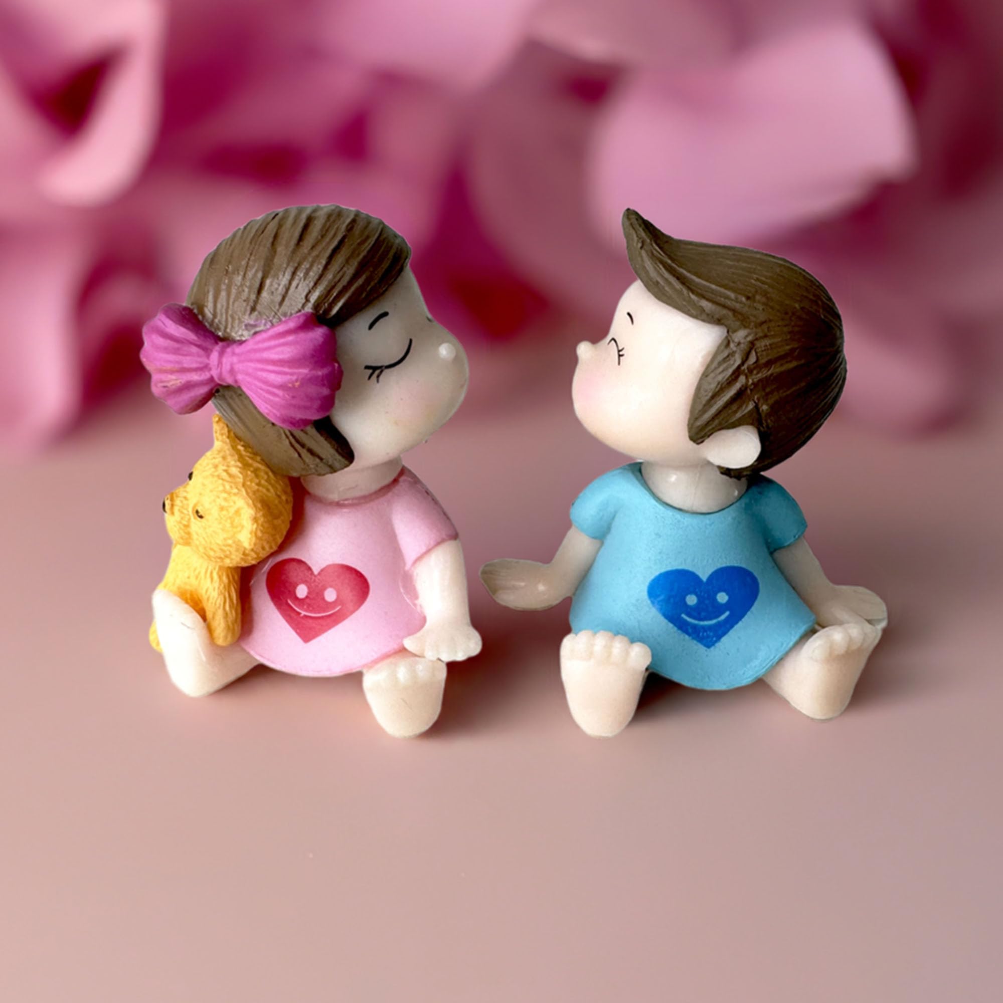 sitting couple Miniature for Valentine's Gift