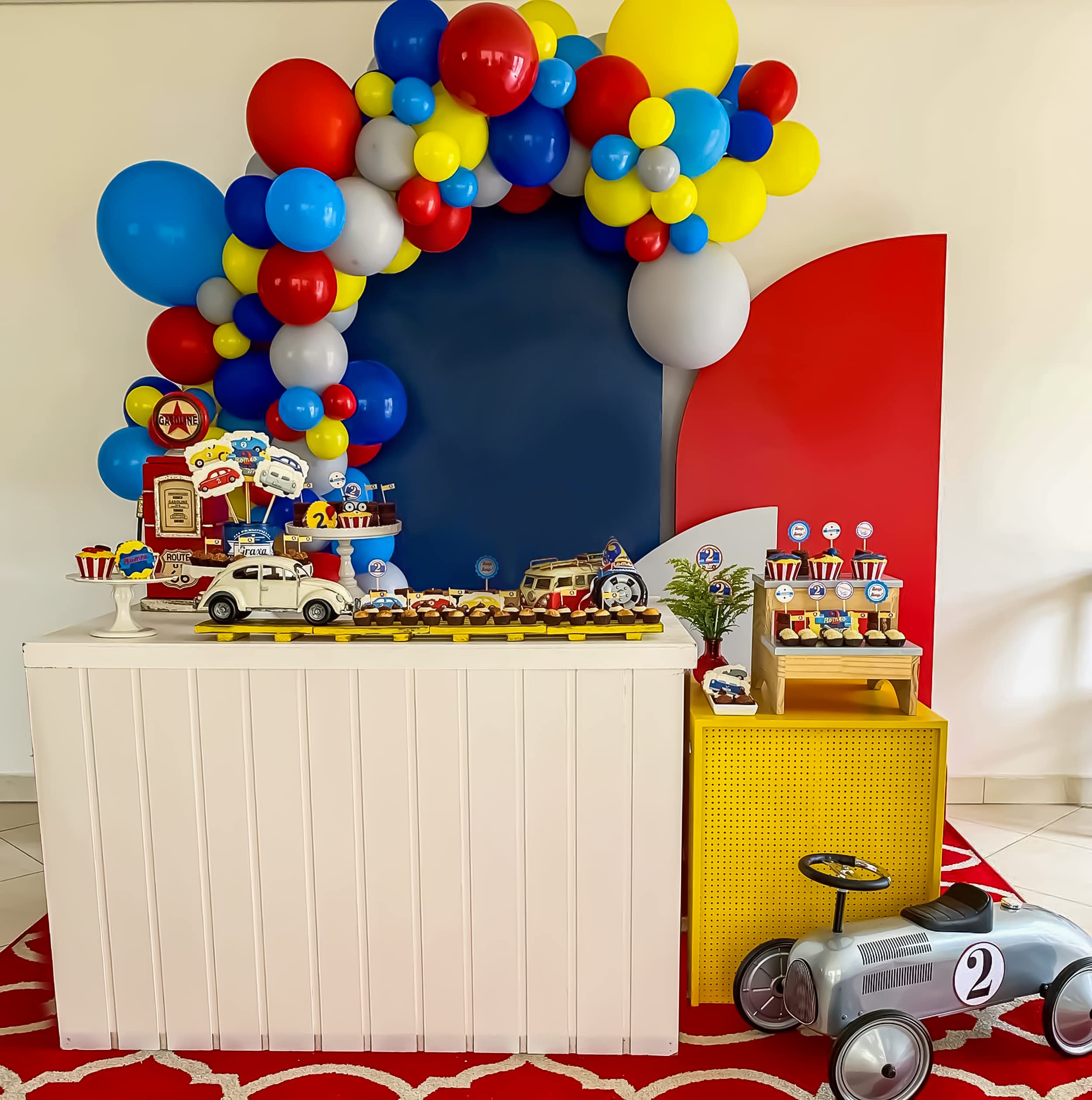 Monthly Banner birthday decoration item kit for boys and girls