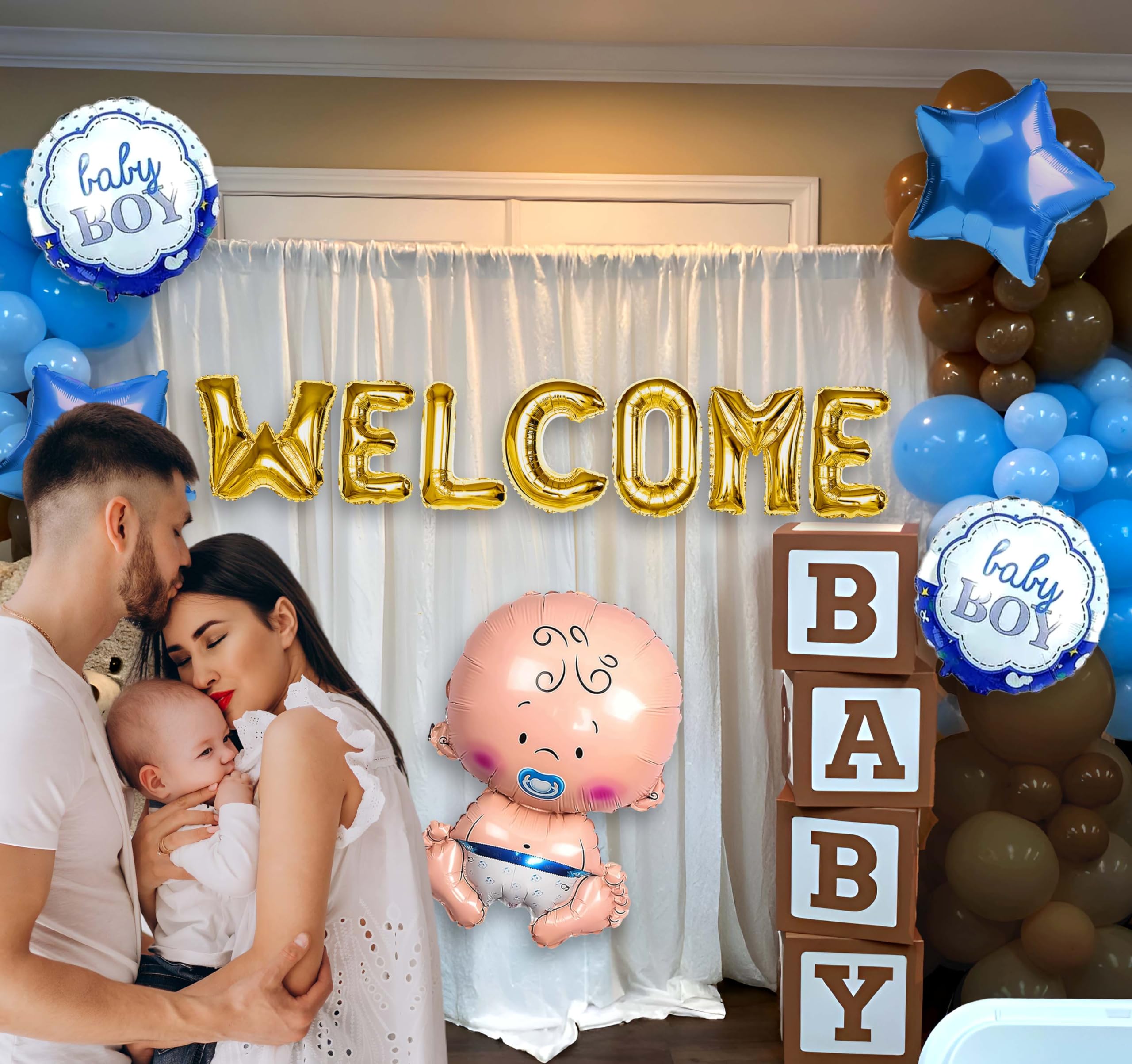 Welcome your baby boy with this decor kit