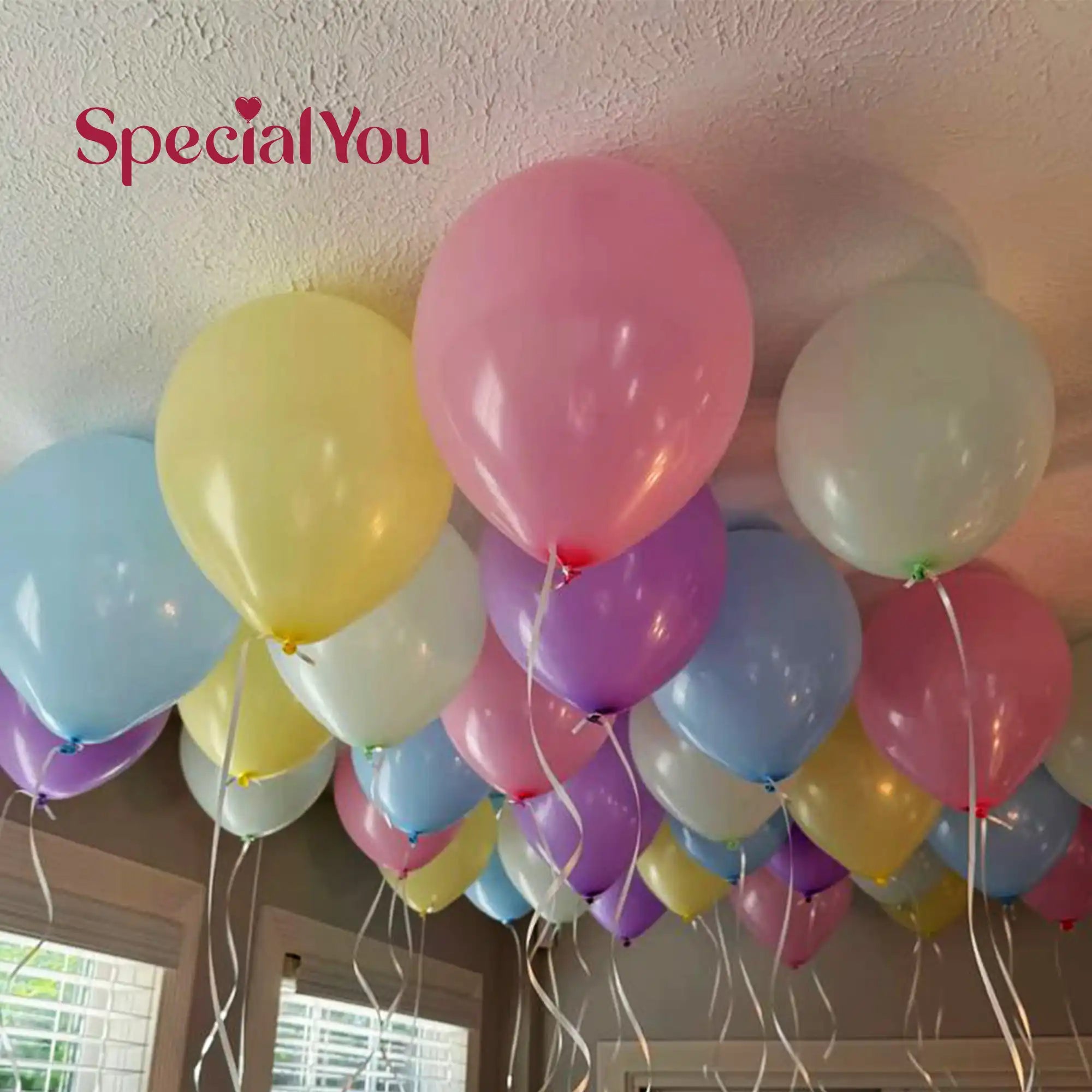 Addon 25 latex balloons (10 balloons to the ceiling and 15 balloons on floor)