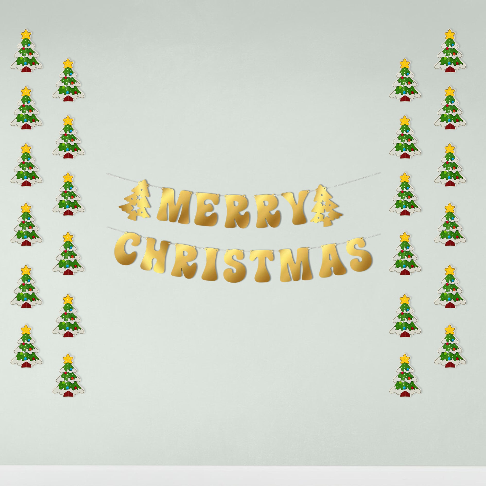 Tree frill with Merry Christmas Banner