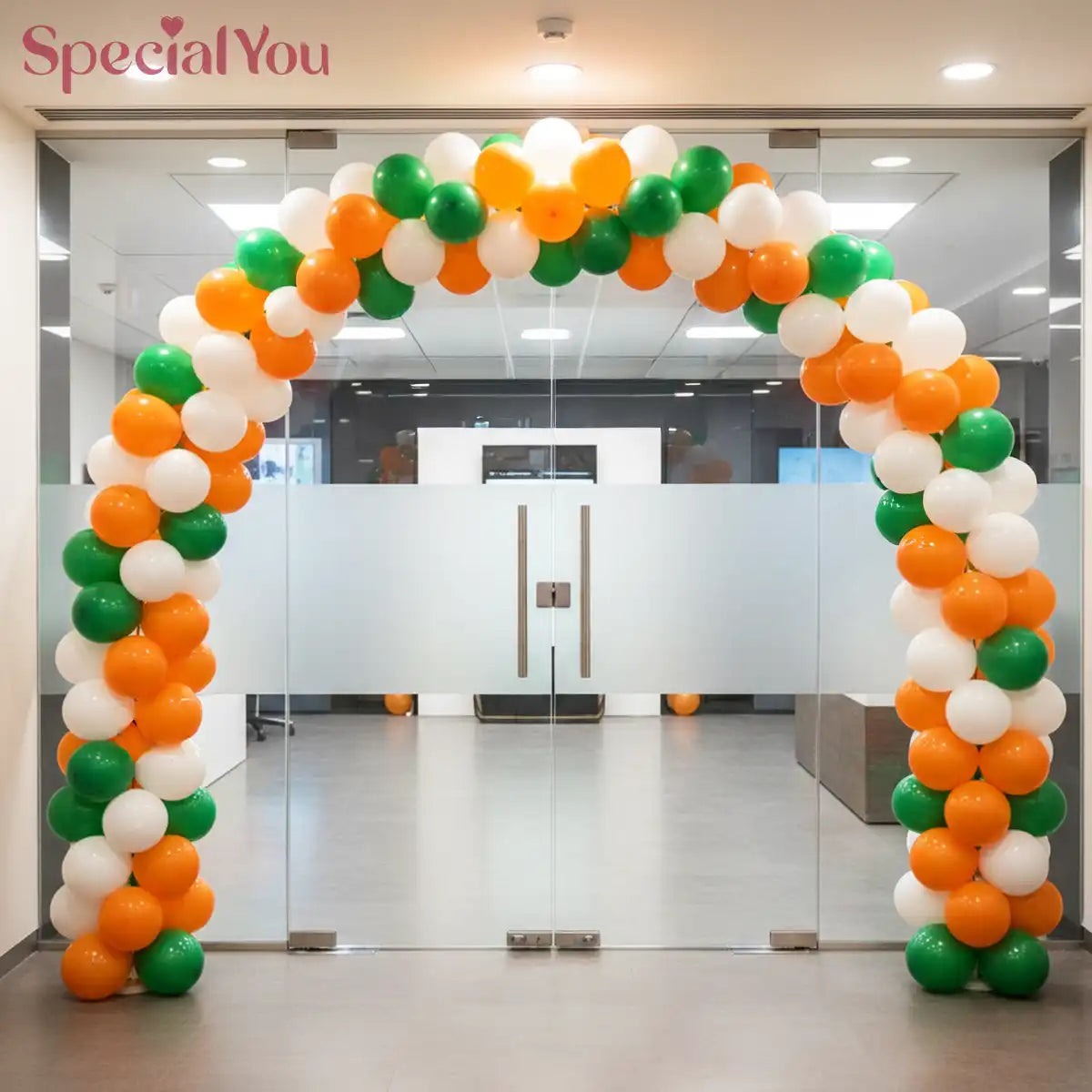 Indian Pride Balloon Wall Decor