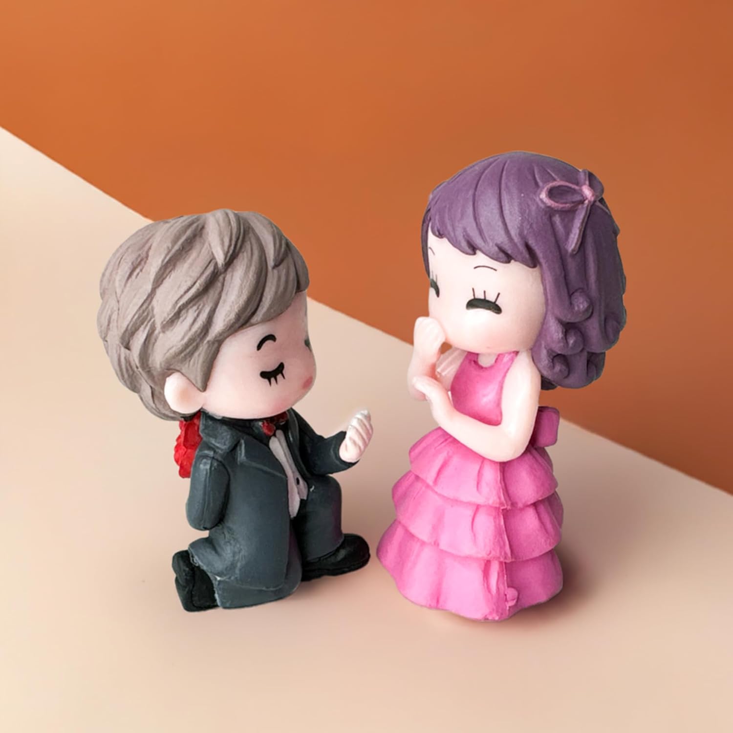 Propose couple Miniature for valentine's gift