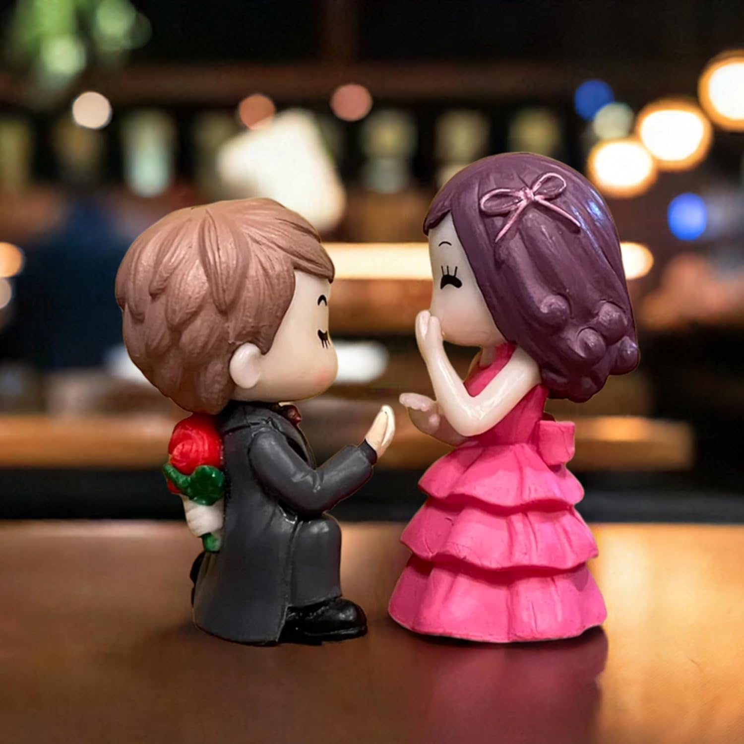 Propose couple Miniature for valentine's gift