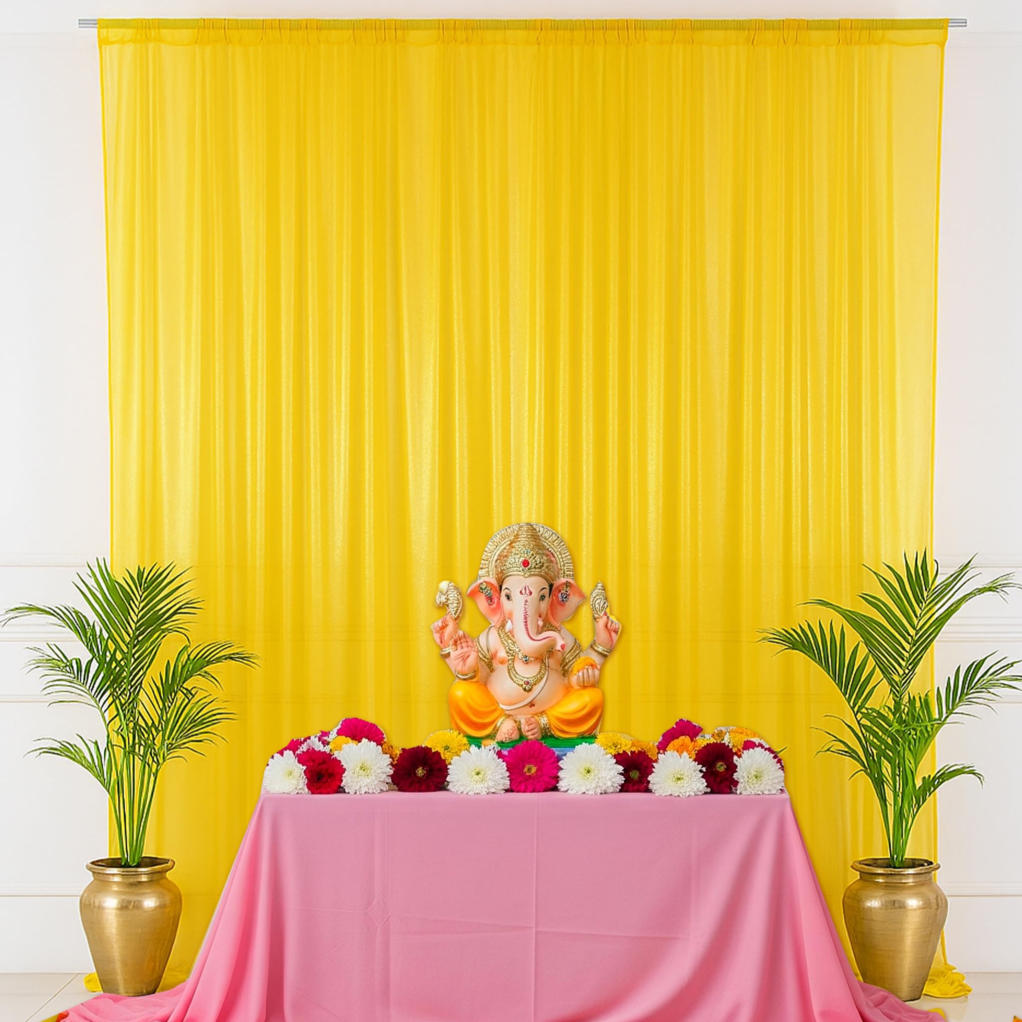 Traditional Yellow Chiffon-Like Backdrop Cloth