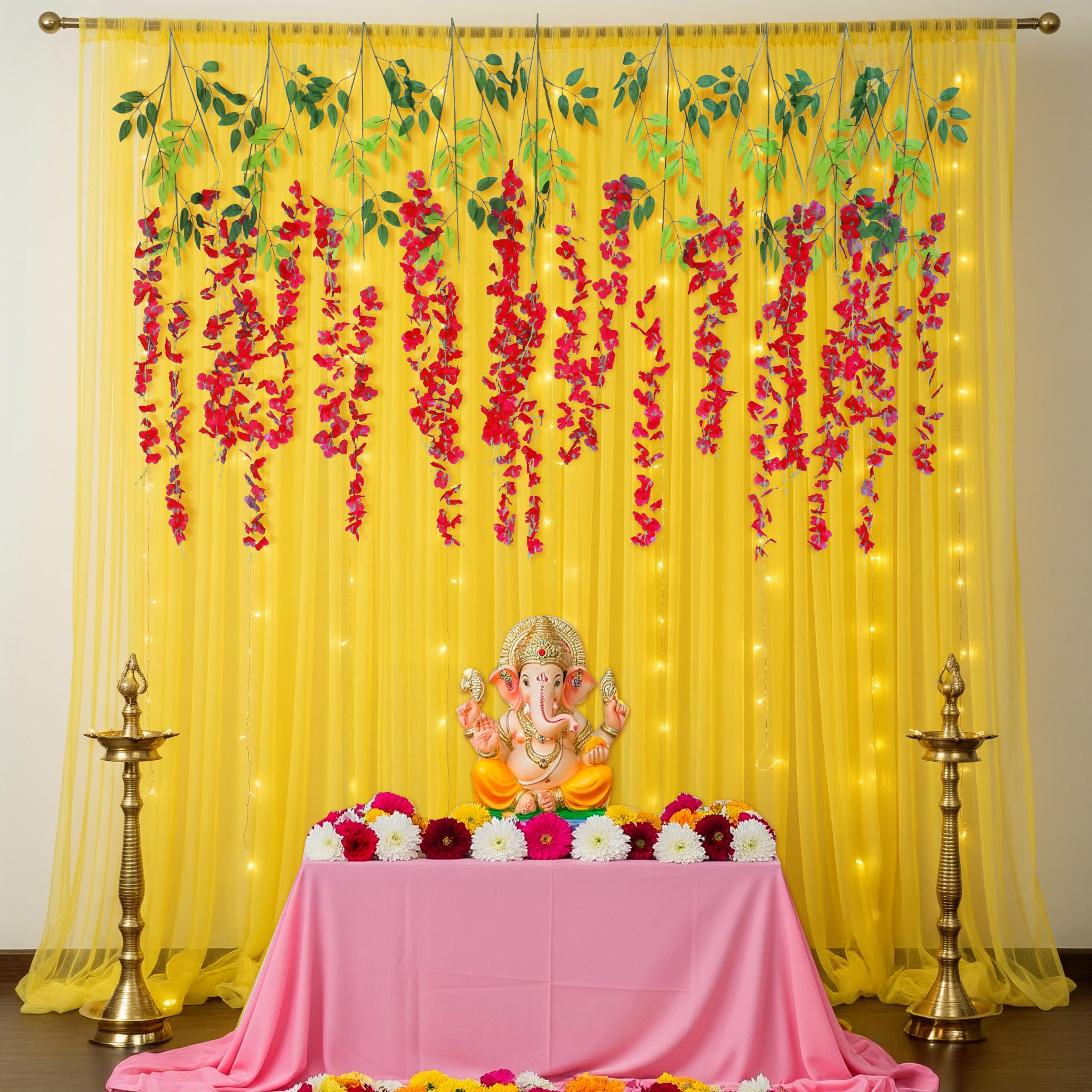 Decorate the backdrop with Yellow & Wisteria