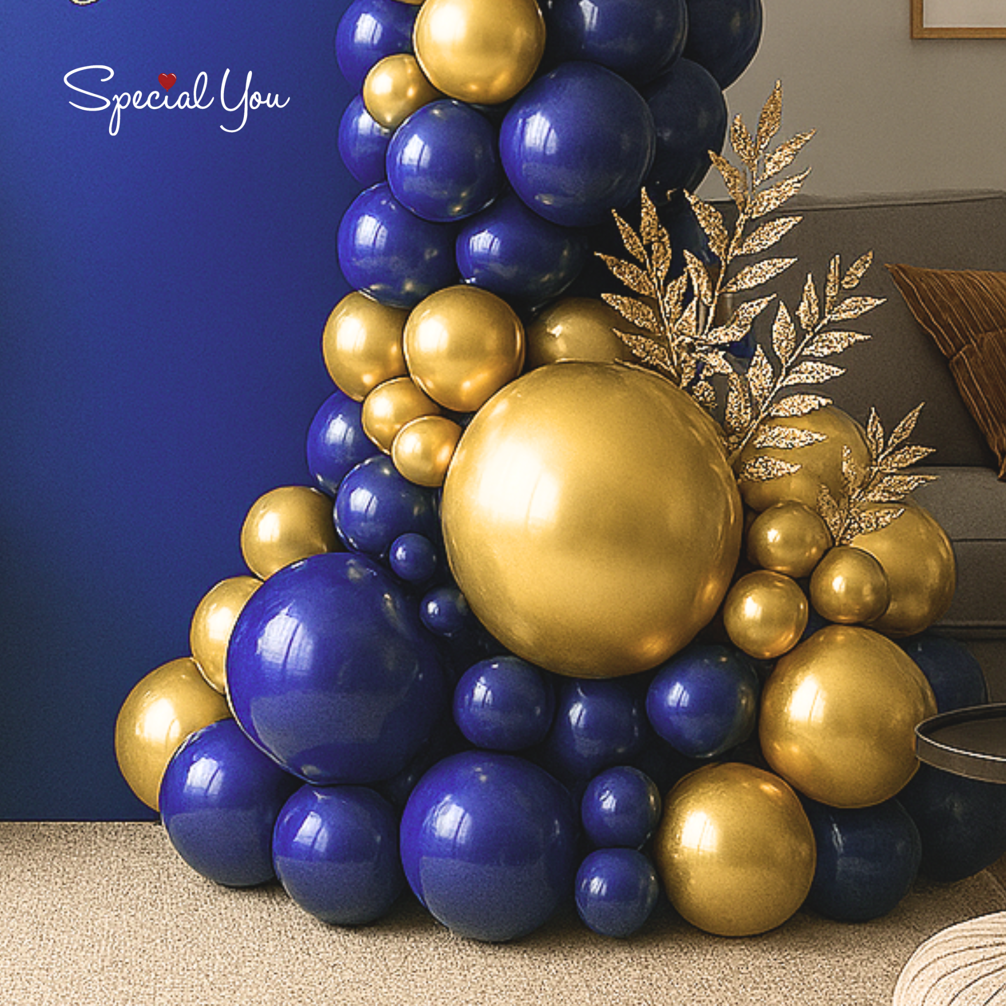 Royal Navy & Gold Luxe Decor