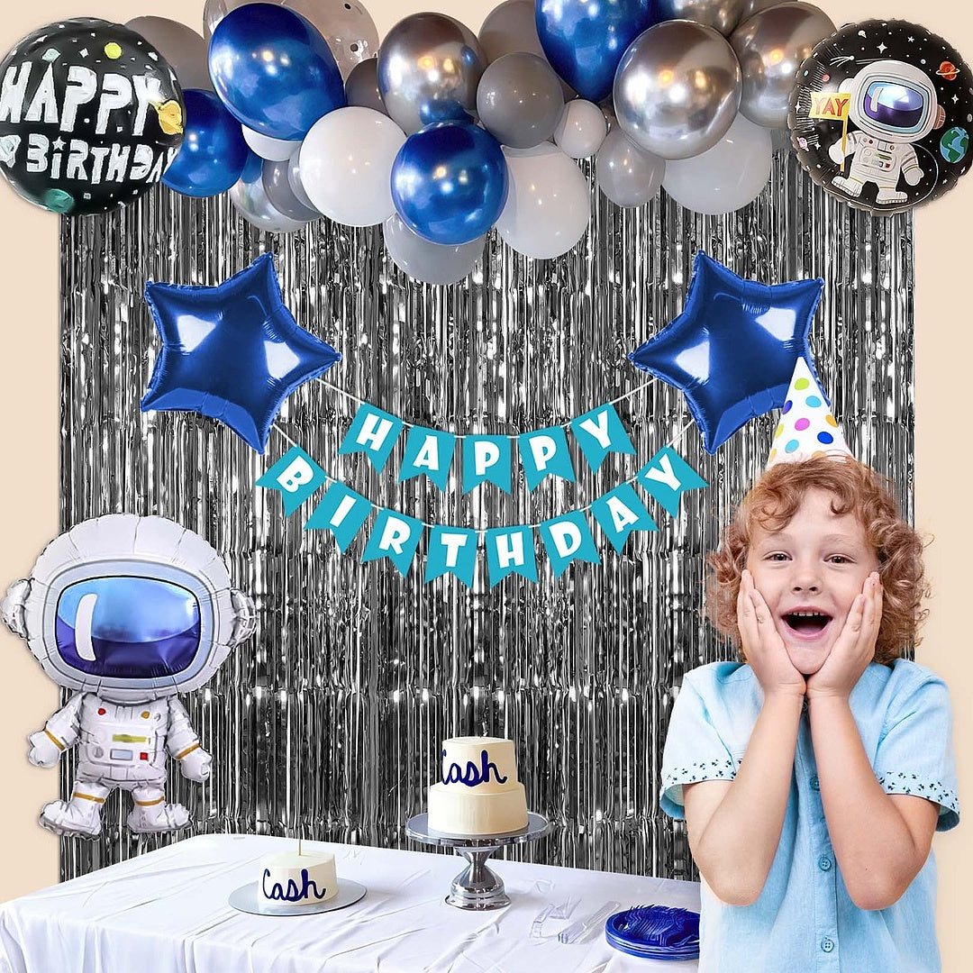 Astronauts starring a space theme with DIY Birthday Kit